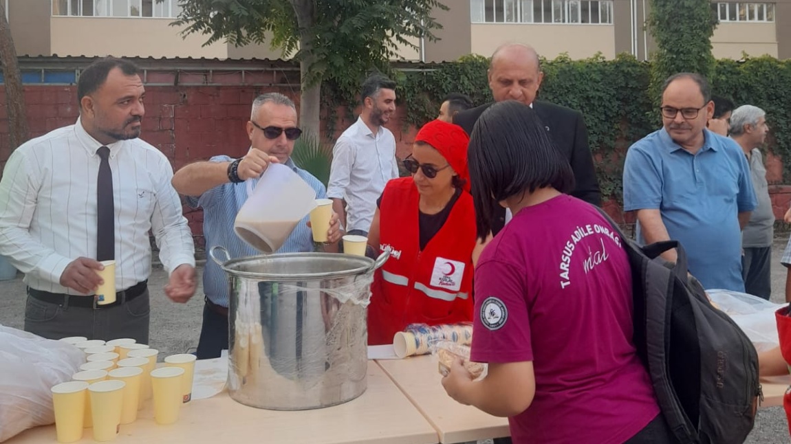 OKULUMUZDA PROJE KAPSAMINDA SICAK ÇORBA DAĞITILDI.